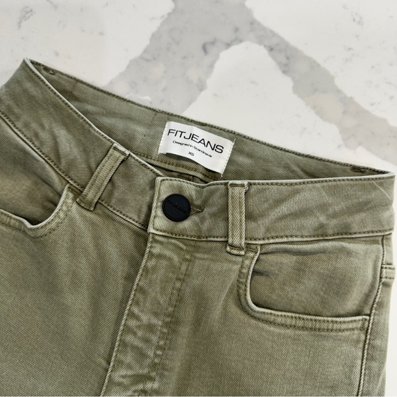 FITJEANS Straight Leg- Khaki XSMALL - Picture 6 of 6